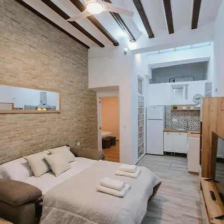 O&L San Luis Feel At Home In A Renovated Apartment Sevilla Buitenkant foto