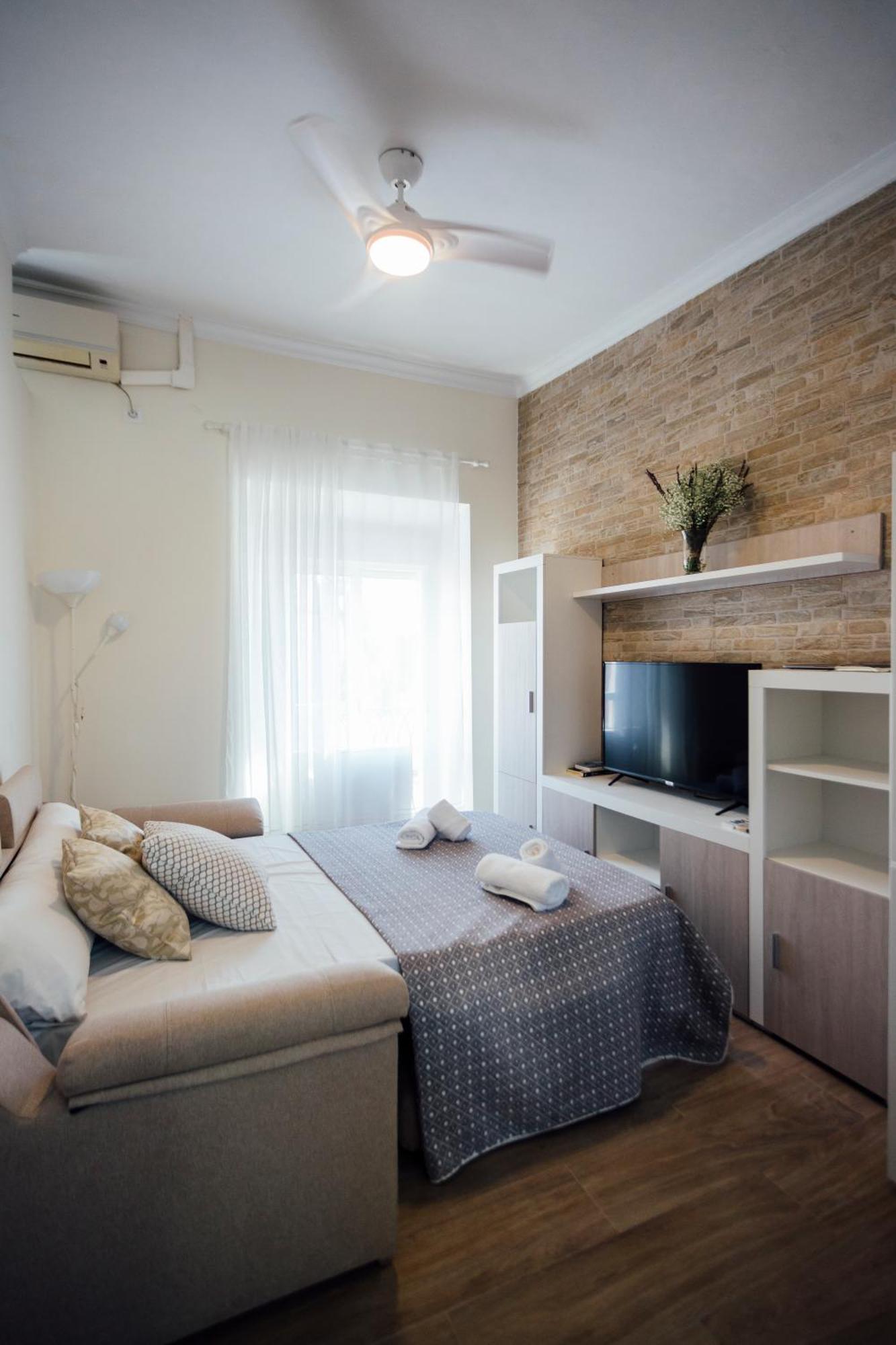 O&l San Luis Feel At In A Renovated Apartamento Sevilha